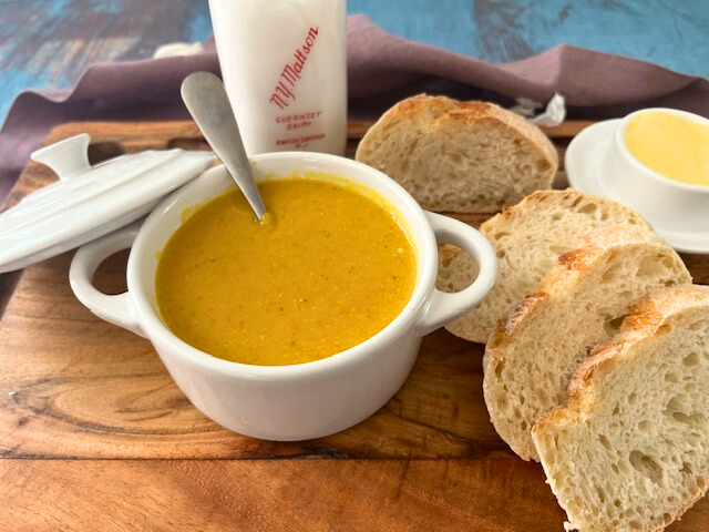 Golden Tumeric Lentil soup